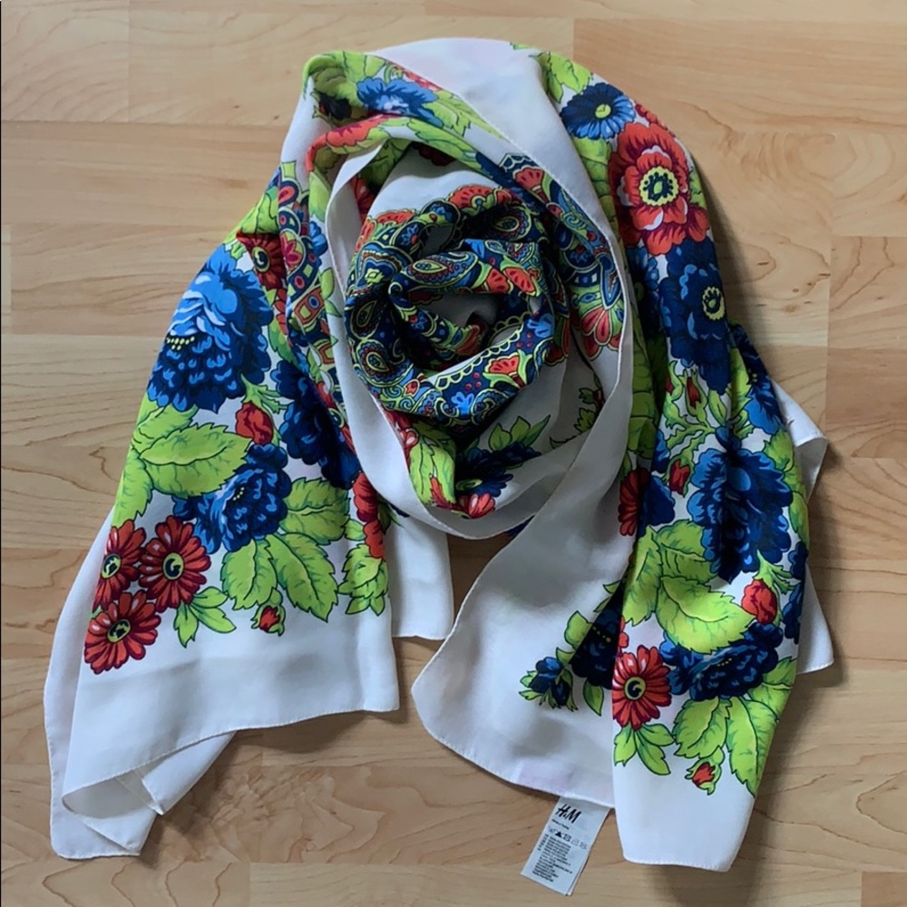 Floral HM Scarf